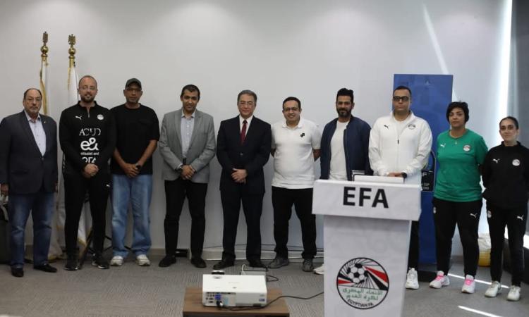 اللجنة الطبية باتحاد الكرة تنظم محاضرة عن الوقاية من الموت المفاجئ للاعبين