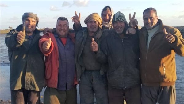 جهاز حماية وتنمية البحيرات يواصل أعمال الصيد في مزرعة برسيق السمكية
