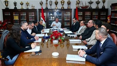 مصدر من الأهلي: نرفض تصريحات المتحدث الرسمي لوزارة الشباب والرياضة.. وتجاهل المؤسسات الكبرى أمر مرفوض تماما مصدر من الأهلي: نرفض تصريحات المتحدث الرسمي لوزارة الشباب والرياضة.. وتجاهل المؤسسات الكبرى أمر مرفوض تماما