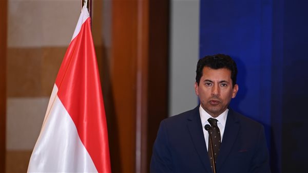 الأهلي يكذب المتحدث باسم وزارة الرياضة: ما قيل غير دقيق الأهلي يكذب المتحدث باسم وزارة الرياضة: ما قيل غير دقيق