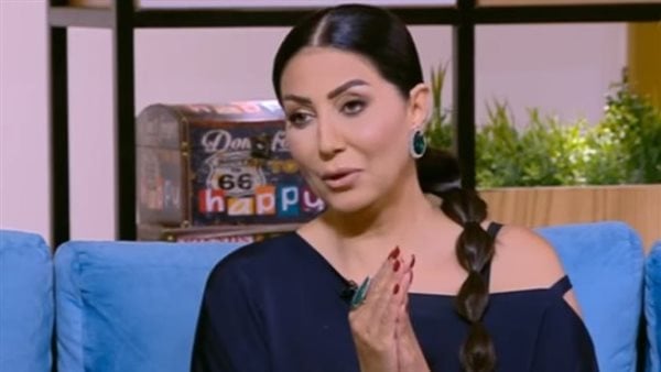 وفاء عامر: محمد رمضان أعطى إبراهيم شيكا 250 ألف جنيه.. وتامر حسني دفع كتير من مصاريف المستشفى وفاء عامر: محمد رمضان أعطى إبراهيم شيكا 250 ألف جنيه.. وتامر حسني دفع كتير من مصاريف المستشفى