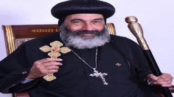 استقبال المهنئين بمطرانية بورسعيد إستعدادات لعيد القيامة المجيد