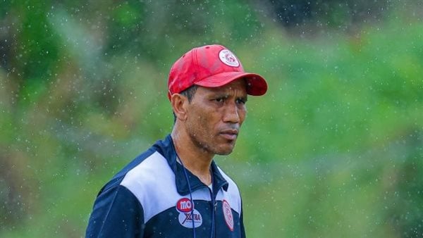 مدرب سيمبا: خروج الزمالك من الكونفدرالية في صالحنا.. وبيراميدز فاجأ الجميع هذا الموسم مدرب سيمبا: خروج الزمالك من الكونفدرالية في صالحنا.. وبيراميدز فاجأ الجميع هذا الموسم
