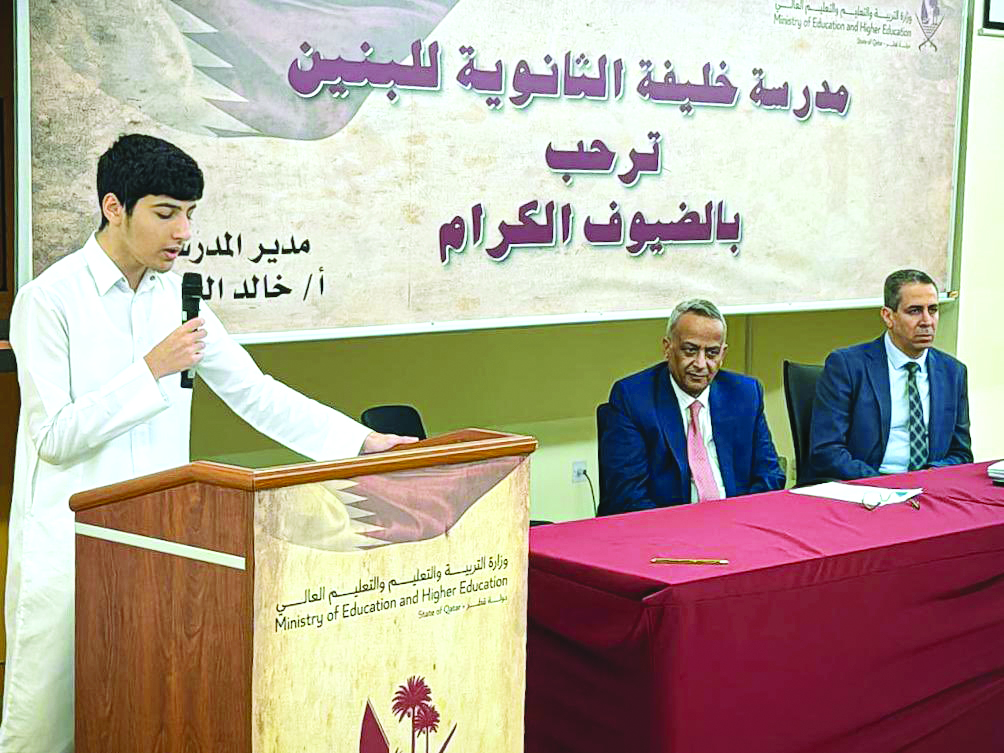 طلبة الثانوية يتألقون في مسابقة الإبداع الأدبي
