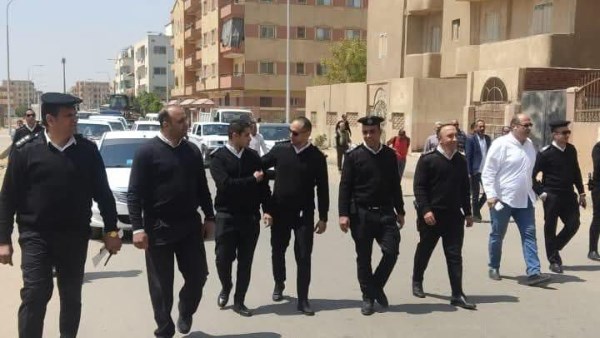 وزير الإسكان: إزالة تعديات ومخالفات بناء في العلمين ودمياط الجديدتين