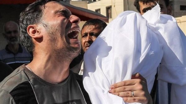 غزة تُباد.. 17 شهيدا بغزة والاحتلال يقتل 27 طفلًا يوميًا