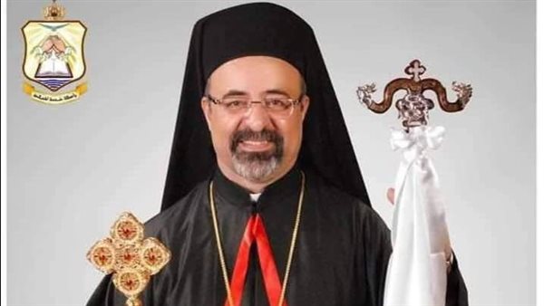 وزير الداخلية يهنئ بطريرك الأقباط الكاثوليك بعيد القيامة المجيد