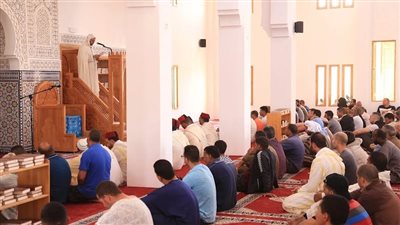 تحيا مصر تقدم بثًا مباشرًا لخطبة الجمعة من مسجد "الكبير" بالشرقية تحيا مصر تقدم بثًا مباشرًا لخطبة الجمعة من مسجد "الكبير" بالشرقية