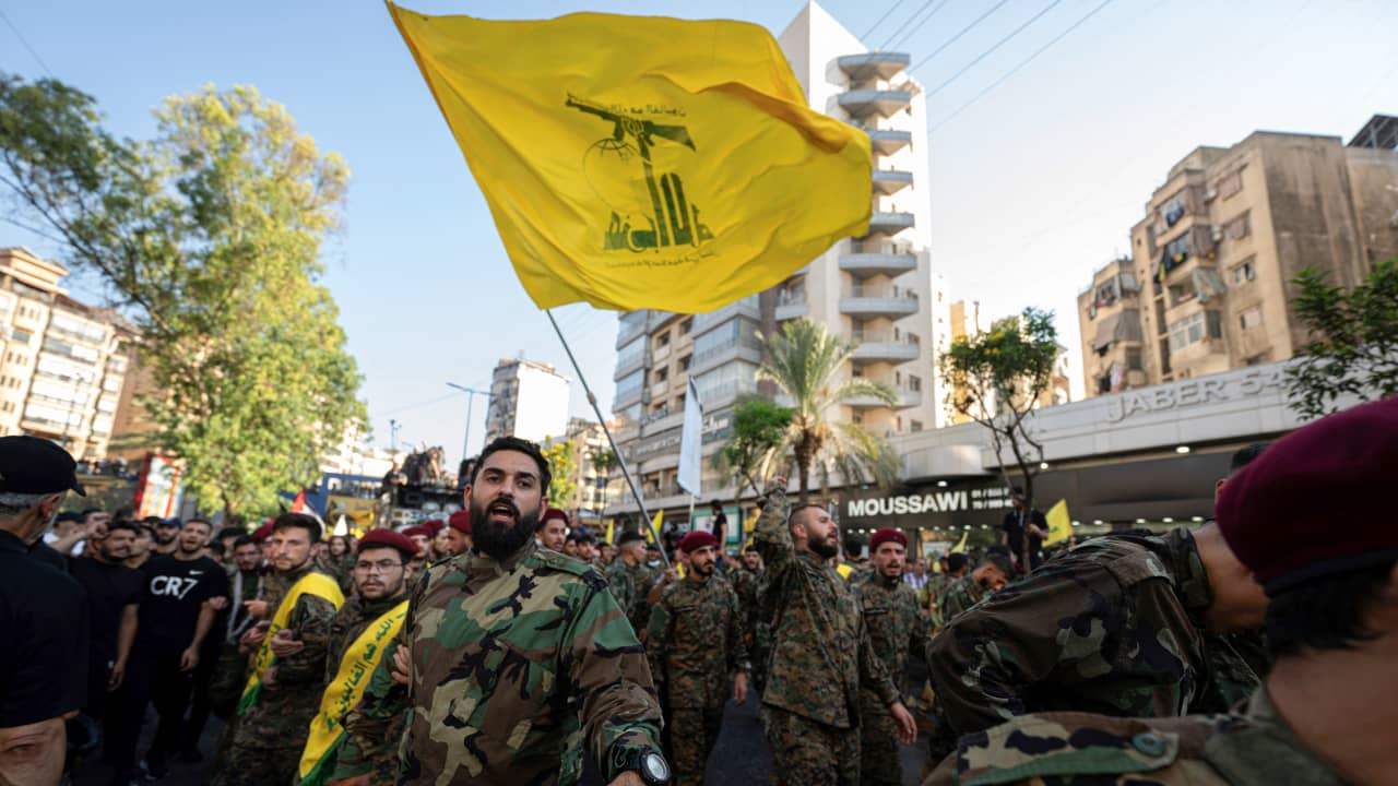 غموض يلّف مصير قيادي بارز وحزب الله يوّضح!