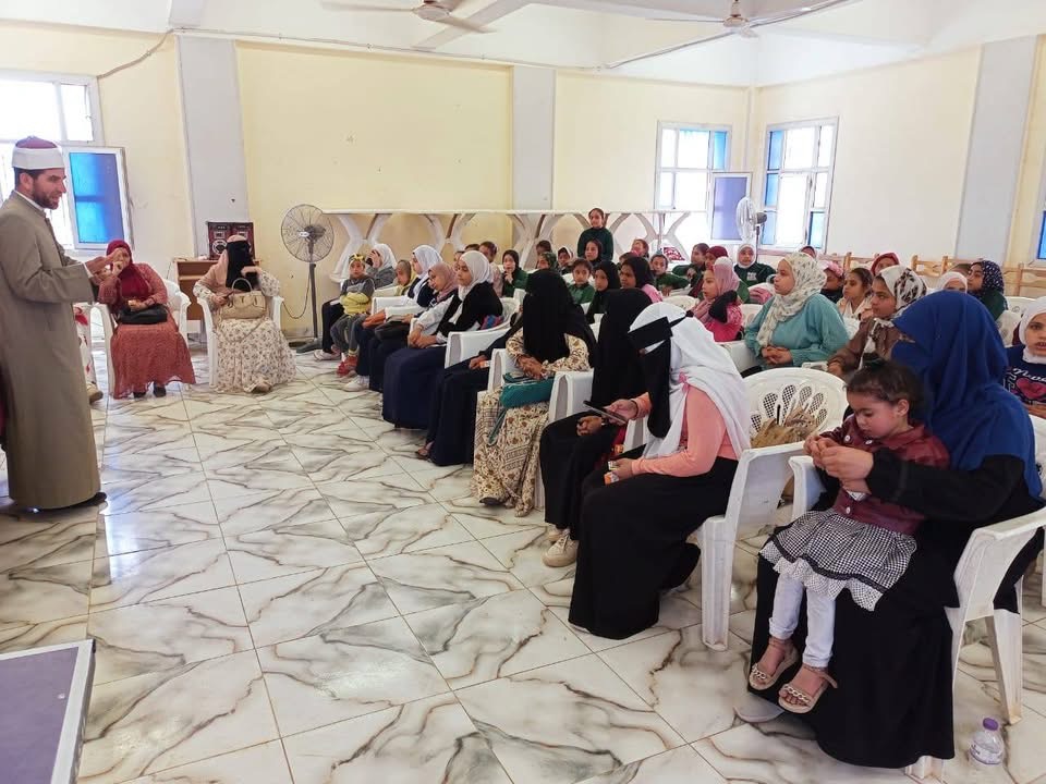 مركز شباب إسمو العروس ينظم ندوة عن مكافحة الإدمان والتعاطي مركز شباب إسمو العروس ينظم ندوة عن مكافحة الإدمان والتعاطي