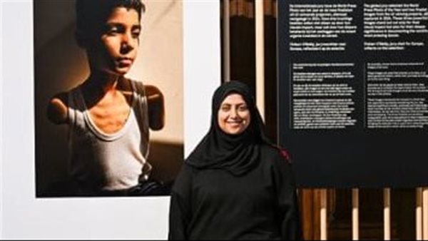 فلسطينية تفوز بجائزة الصحافة العالمية عن صورة طفل شوهته غارة إسرائيلية فلسطينية تفوز بجائزة الصحافة العالمية عن صورة طفل شوهته غارة إسرائيلية