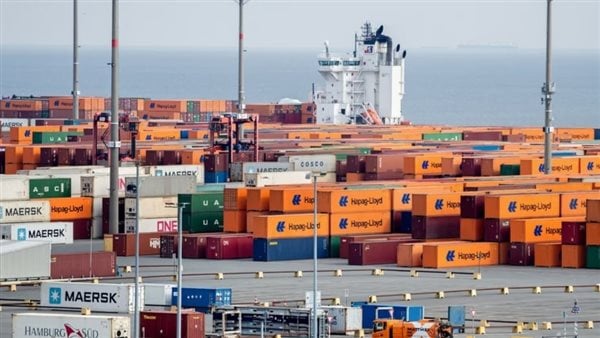 35 % من الشركات الألمانية تخطط لتقليص الوظائف في 2025