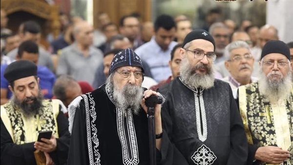 الأنبا ويصا يترأس صلاة الجمعة العظيمة بكاتدرائية البلينا الأنبا ويصا يترأس صلاة الجمعة العظيمة بكاتدرائية البلينا