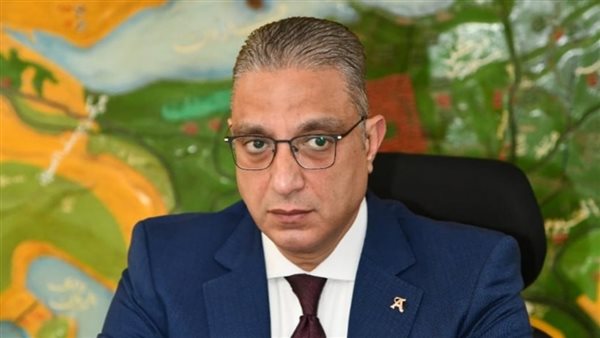 محافظ الفيوم يهنئ الإخوة الأقباط بعيد القيامة المجيد محافظ الفيوم يهنئ الإخوة الأقباط بعيد القيامة المجيد