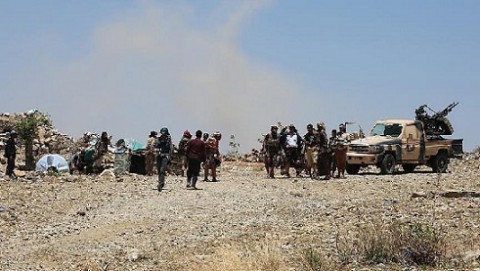 “أنصار الله” تعلن استهدافها مجددا محيط مطار بن غوريون الإسرائيلي بصاروخ باليستي من نوع “ذو الفقار”