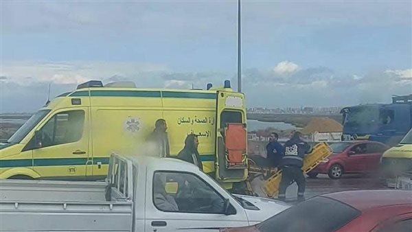 مصرع وإصابة 7 أشخاص في حادث تصادم أعلي كوبري أربيلا بالتجمع مصرع وإصابة 7 أشخاص في حادث تصادم أعلي كوبري أربيلا بالتجمع