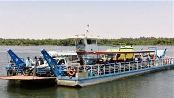 عطل مفاجئ في عبارة نيلية بسوهاج.. وتشغيل بديل لنقل المواطنين والسيارات عطل مفاجئ في عبارة نيلية بسوهاج.. وتشغيل بديل لنقل المواطنين والسيارات