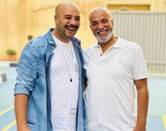«العالم العربي كله زعلان عليك».. حاتم صلاح ناعيا سليمان عيد | صورة