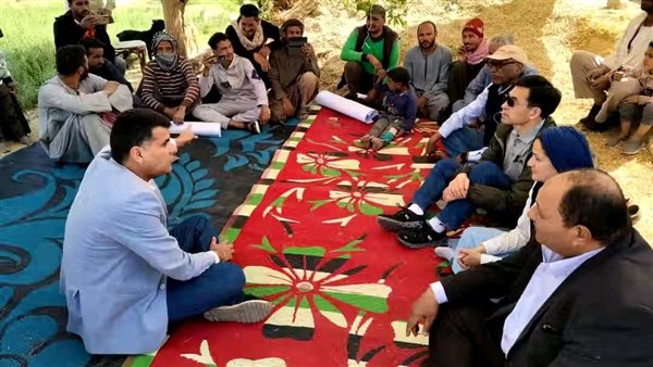 وفد الإيفاد يشيد بالمشروعات المشتركة مع وزارة الزراعة ويصفها بالناجحة وفد الإيفاد يشيد بالمشروعات المشتركة مع وزارة الزراعة ويصفها بالناجحة