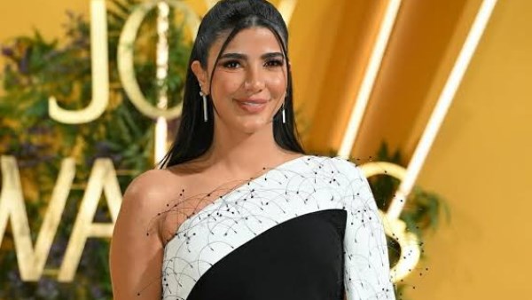 بعد عام من زفافها.. ريم سامي تضع مولودها الأول