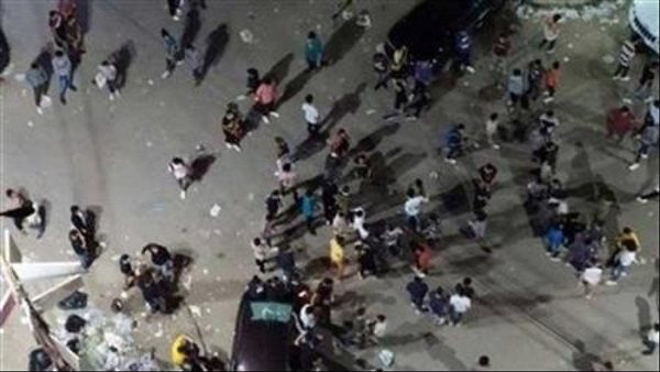 جلسة عرفية تحكم في جريمة قتل بترحيل 5 أسر وغرامة 3 ملايين جنيه بكفر الشيخ | بث مباشر جلسة عرفية تحكم في جريمة قتل بترحيل 5 أسر وغرامة 3 ملايين جنيه بكفر الشيخ | بث مباشر