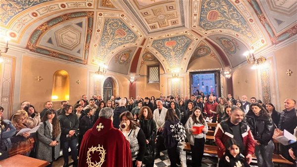 رتبة سجدة الصليب في دير مار أنطونيوس الكبير – روما