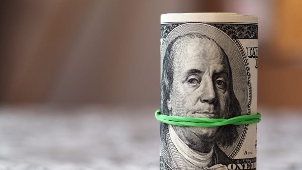 سعر الدولار مقابل الجنيه المصري اليوم السبت 19-4-2025