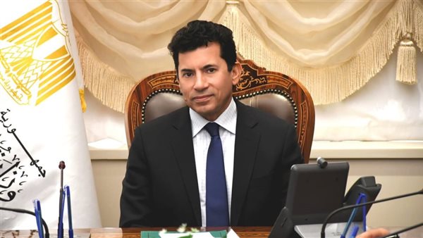 وزارة الشباب والرياضة تُحيل أحد معاونيها إلى التحقيق على خلفية تراشق بالألفاظ عبر سوشيال ميديا