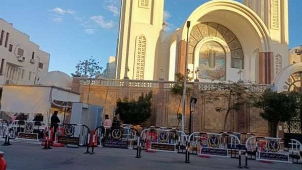 استنفار أمني بالبحر الأحمر لتأمين احتفالات عيد القيامة المجيد استنفار أمني بالبحر الأحمر لتأمين احتفالات عيد القيامة المجيد