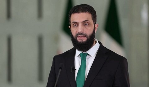 الشرع يلتقي عضو الكونغرس الأمريكي كوري ميلز الشرع يلتقي عضو الكونغرس الأمريكي كوري ميلز
