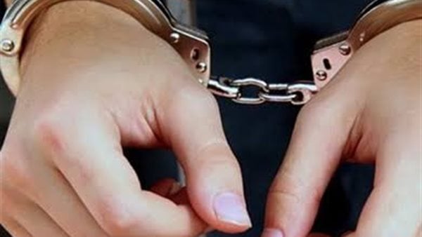 بحوزتهم كوكتيل مخدرات.. المؤبد وغرامة 200 ألف لتاجرين والسجن 3 سنوات لمتعاطٍ في قنا بحوزتهم كوكتيل مخدرات.. المؤبد وغرامة 200 ألف لتاجرين والسجن 3 سنوات لمتعاطٍ في قنا