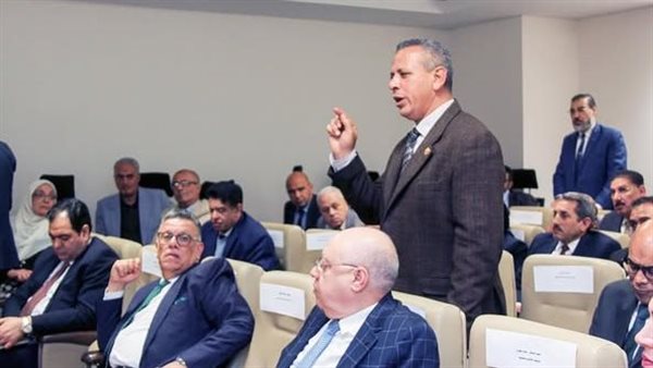 وزير المالية للعاملين بالجمارك: دوركم «مؤثر جدًا» في تحفيز الاستثمار والإنتاج والتصدير وزير المالية للعاملين بالجمارك: دوركم «مؤثر جدًا» في تحفيز الاستثمار والإنتاج والتصدير