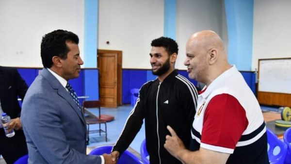 بعثة رفع الأثقال تطير إلى موريشيوس للمشاركة في بطولة أفريقيا للكبار