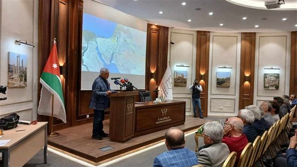 زاهي حواس يعلن من الأردن عن كشف أثري للملك رمسيس الثالث بوادي رم جنوب المملكة