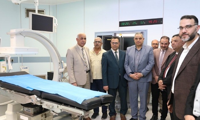 رئيس جامعة كفر الشيخ يفتتح وحدة الأشعة التداخلية بالمستشفى الجامعي