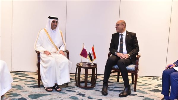وزير العمل يناقش مع نظيره القطري ملفات تنقل الأيدي العاملة والربط الإلكتروني وزير العمل يناقش مع نظيره القطري ملفات تنقل الأيدي العاملة والربط الإلكتروني
