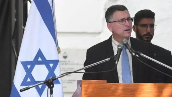 إسرائيل: اعتراف فرنسا بدولة فلسطينية سيكون “خطأً فادحاً” وقد نرد بشكل أحادي إسرائيل: اعتراف فرنسا بدولة فلسطينية سيكون “خطأً فادحاً” وقد نرد بشكل أحادي
