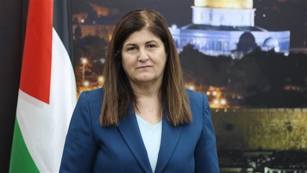 وزيرة فلسطينية: يجب دعم الخطة العربية الإسلامية لإعادة إعمار غزة وبسط سيطرة السلطة على القطاع وزيرة فلسطينية: يجب دعم الخطة العربية الإسلامية لإعادة إعمار غزة وبسط سيطرة السلطة على القطاع