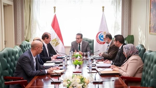 تنفيذًا لتوجيهات الرئيس السيسي.. الصحة: تواصلنا مع ملاك بلبن وكرم الشام للتنسيق وإيضاح الإجراءات التصحيحية والوقائية تنفيذًا لتوجيهات الرئيس السيسي.. الصحة: تواصلنا مع ملاك بلبن وكرم الشام للتنسيق وإيضاح الإجراءات التصحيحية والوقائية