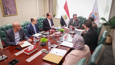 بعد تدخل الرئيس السيسي.. وزير الصحة يوجه باستئناف نشاط جميع أفرع بلبن بعد التأكد من مطابقتها للمواصفات والشروط الصحية بعد تدخل الرئيس السيسي.. وزير الصحة يوجه باستئناف نشاط جميع أفرع بلبن بعد التأكد من مطابقتها للمواصفات والشروط الصحية