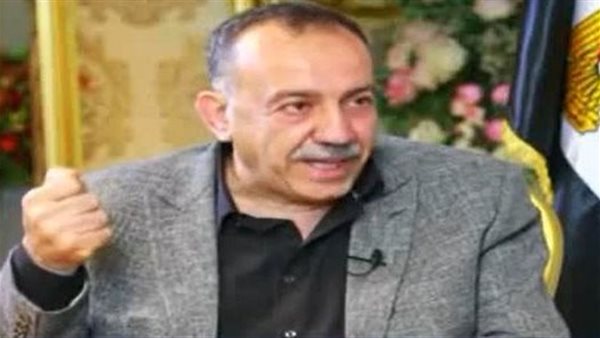 محافظ أسيوط: الخردة تدر الملايين.. وهذه خطتنا لاستغلالها محافظ أسيوط: الخردة تدر الملايين.. وهذه خطتنا لاستغلالها