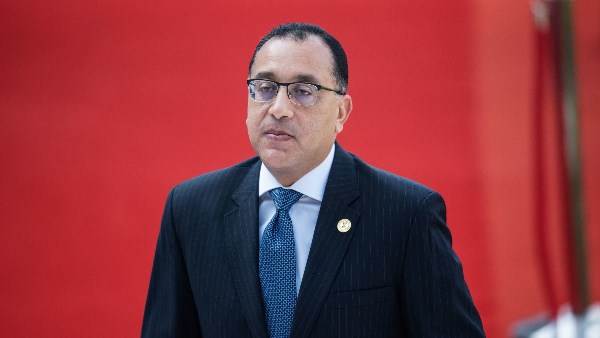 أحمد موسى: الأولوية الآن لدولة التصنيع والعمل على توطينها أحمد موسى: الأولوية الآن لدولة التصنيع والعمل على توطينها