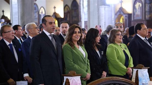 وزيرة التنمية المحلية تشارك في قداس عيد القيامة المجيد بالكاتدرائية المرقسية