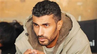 في عيد الميلاد.. محمد سامي يهنيء المسيحيين: رغم اختلاف أديانا عمرنا ما حسينا إننا مختلفين