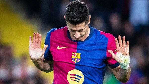 بيان برشلونة بشأن اصابة ليفاندوفسكي قبل صدام ريال مدريد المنتظر