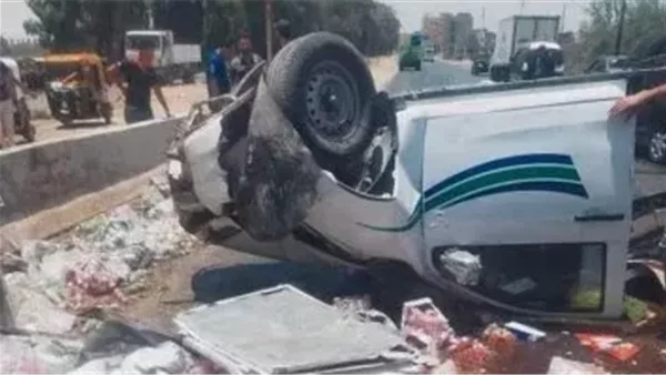 بالأسماء.. إصابة 17 بانقلاب سيارة ربع نقل تحمل عمالا فى الدقهلية