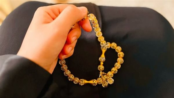 أذكار الصباح والمساء كاملة.. هل يجب قراءتها بصوت مسموع أم يكفي تحريك الشفاه؟