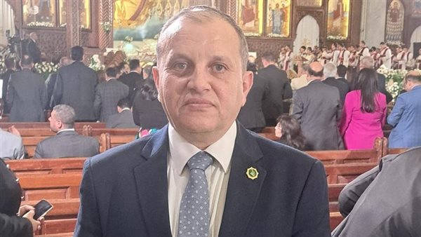 رئيس نقابة المهندسين بالجيزة يهنئ البابا تواضروس والأقباط بعيد القيامة