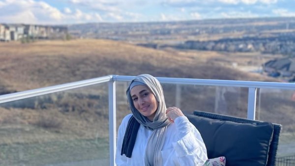 في ذكر الله يكمن جمال الروح.. حلا شيحة توجه رسالة لجمهورها بالحجاب