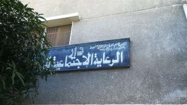 جدل واسع حول غرامة التخلي عن "كريمي النسب" بعد الكفالة| التضامن توضح: قانون الرعاية البديلة قيد الإعداد لتنظيم علاقة الأطفال بالأسر الكافلة